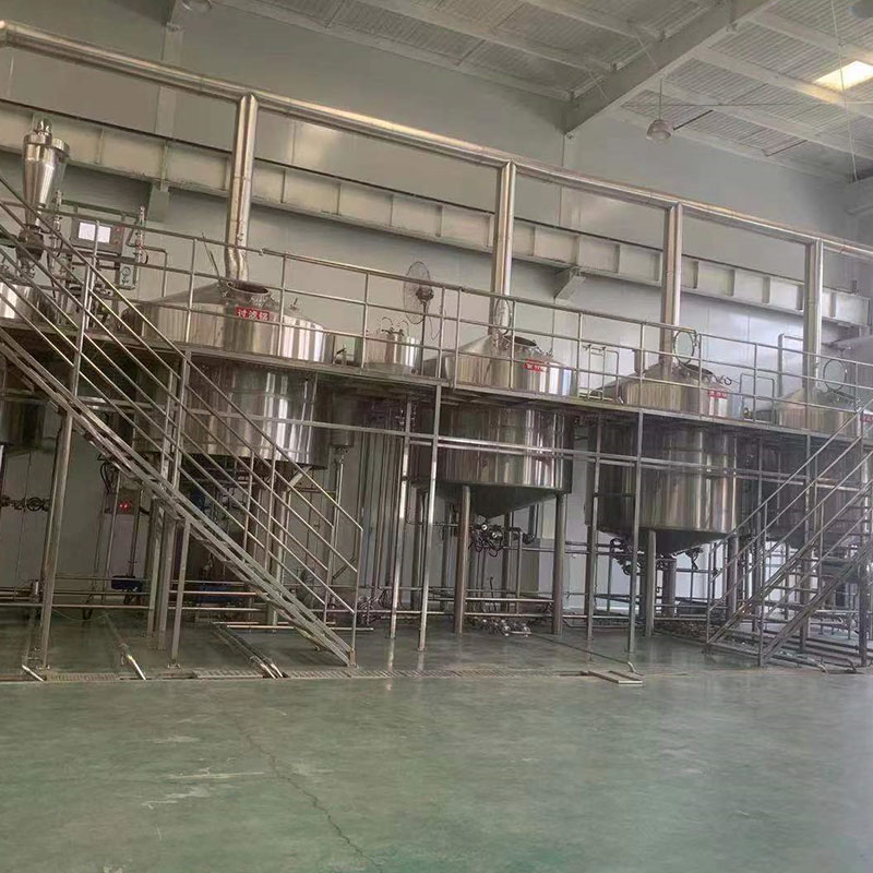 温江精酿啤酒设备厂—平面布置、设备设计、制造、调试、培训等一条龙服务_COPY